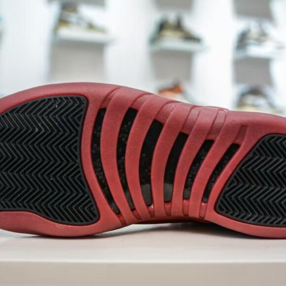Air Jordan 12 RETEO AJ12 ‘’Flu Game‘’ - Picture 3 of 7